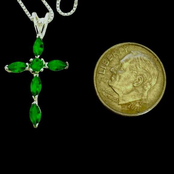 NX# Emerald & Sterling 925 Silver Cross Necklace - Picture 7 of 9